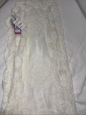 Vince Camuto Cream Lace Swim Coverup with Embroidered Medallions